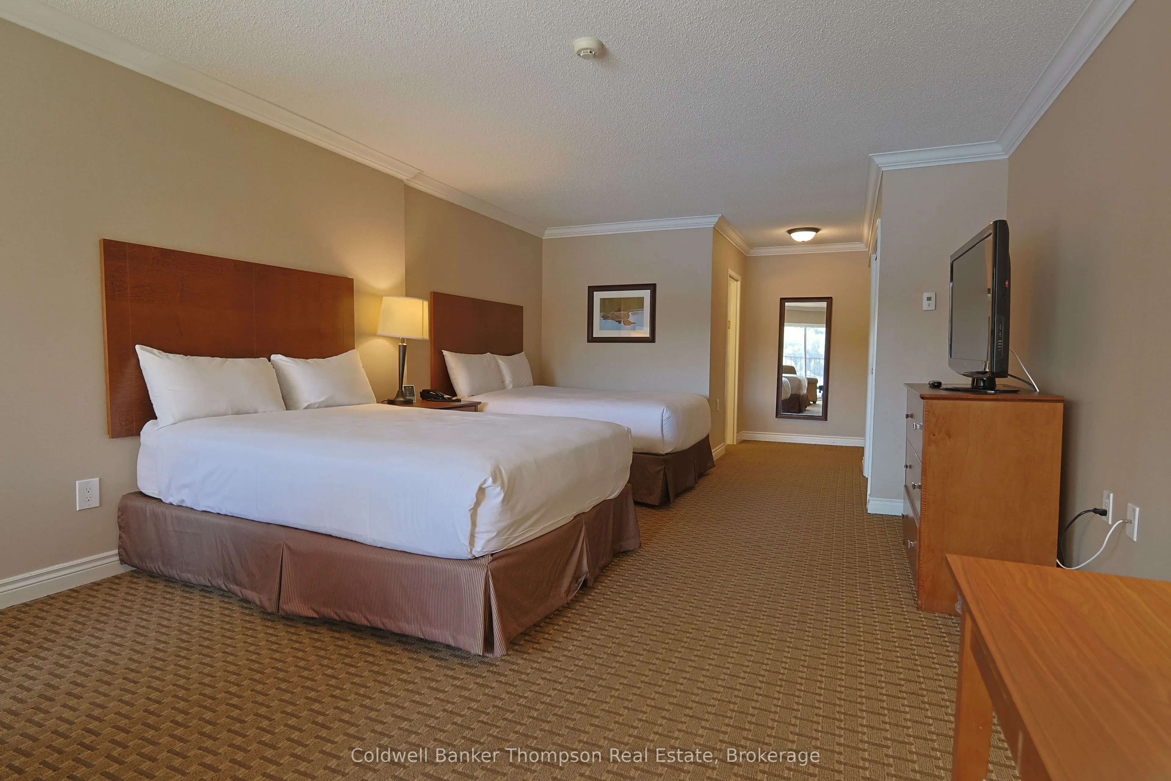 1235 Deerhurst Bayshore Drive #323