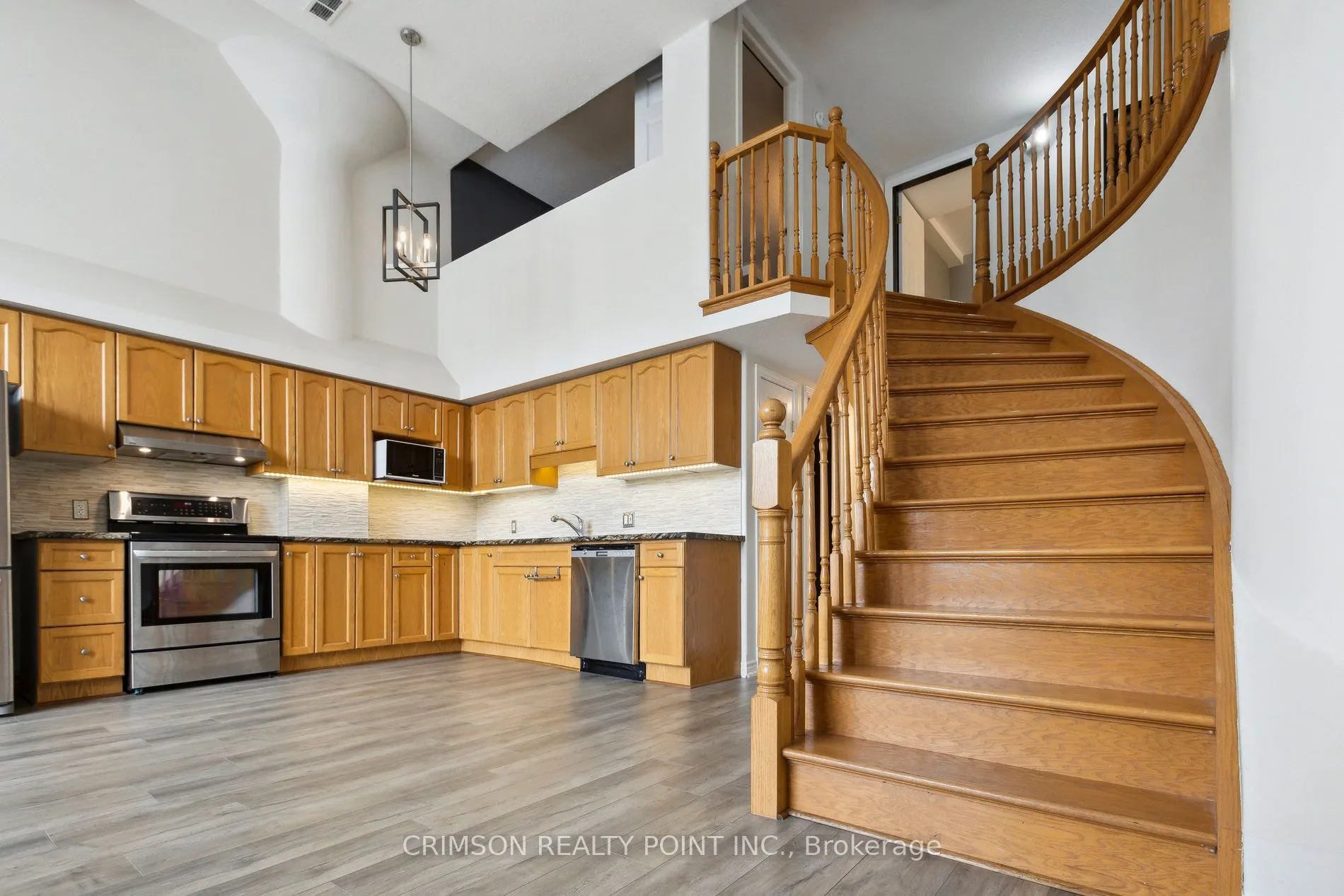111 Grey Street #105