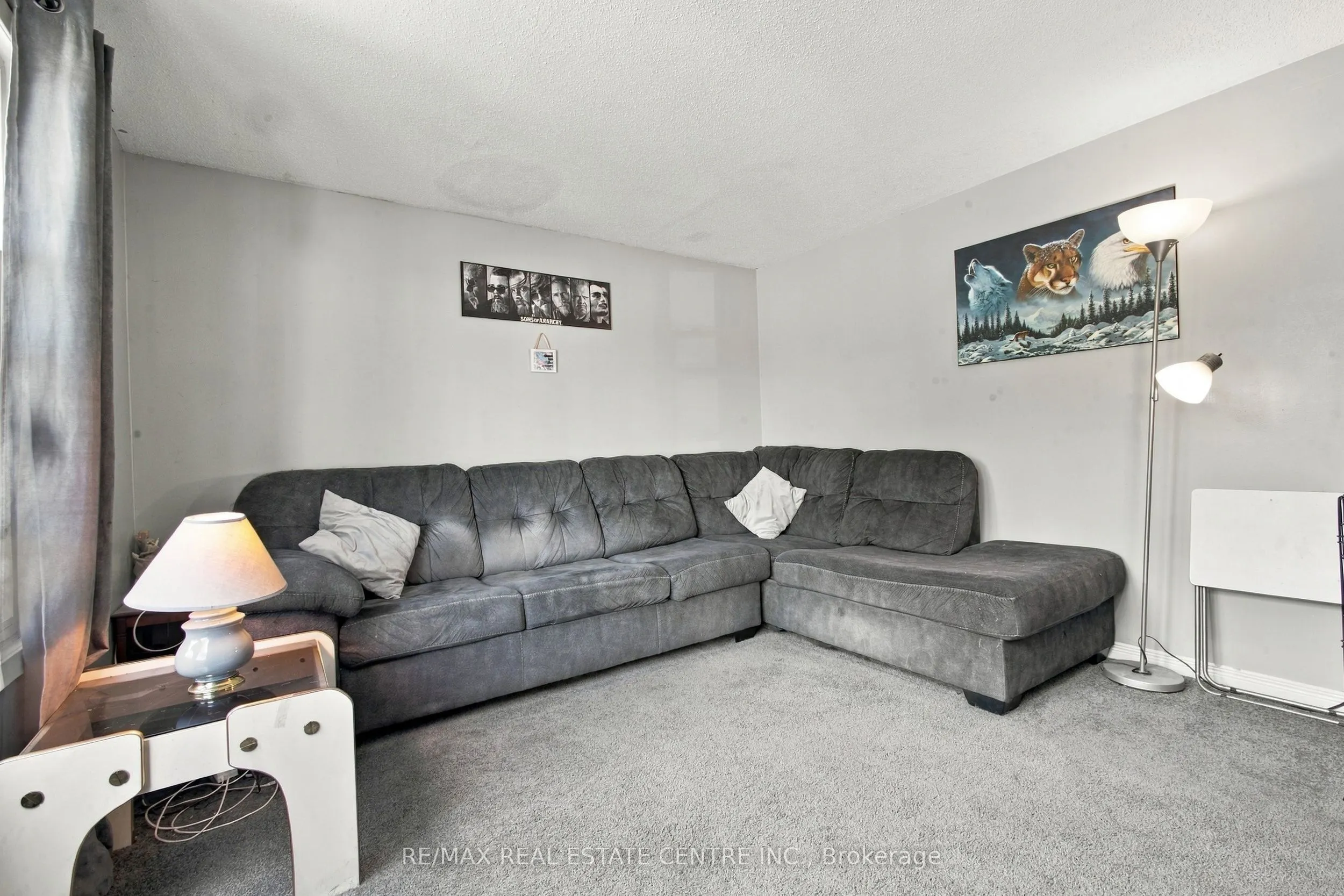 135 Cedarhill Crescent