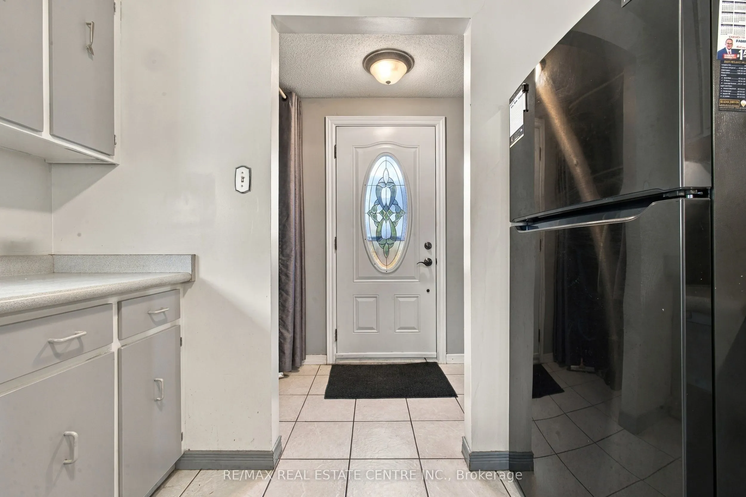 135 Cedarhill Crescent
