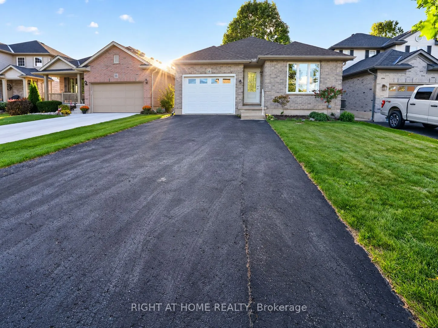 14 Oriole Lane