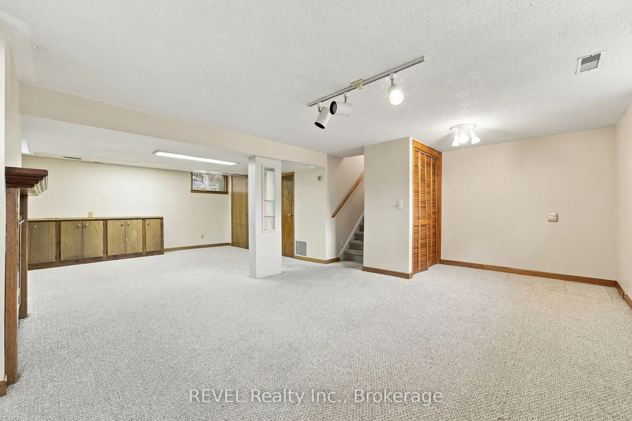 17527 Telephone Road