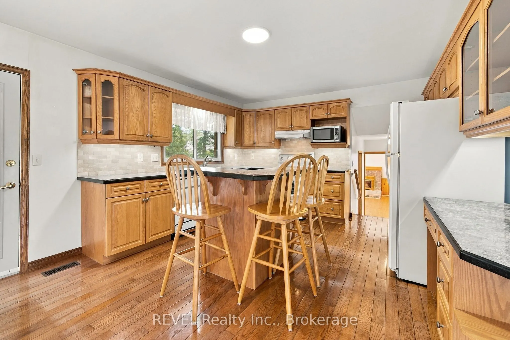 17527 Telephone Road