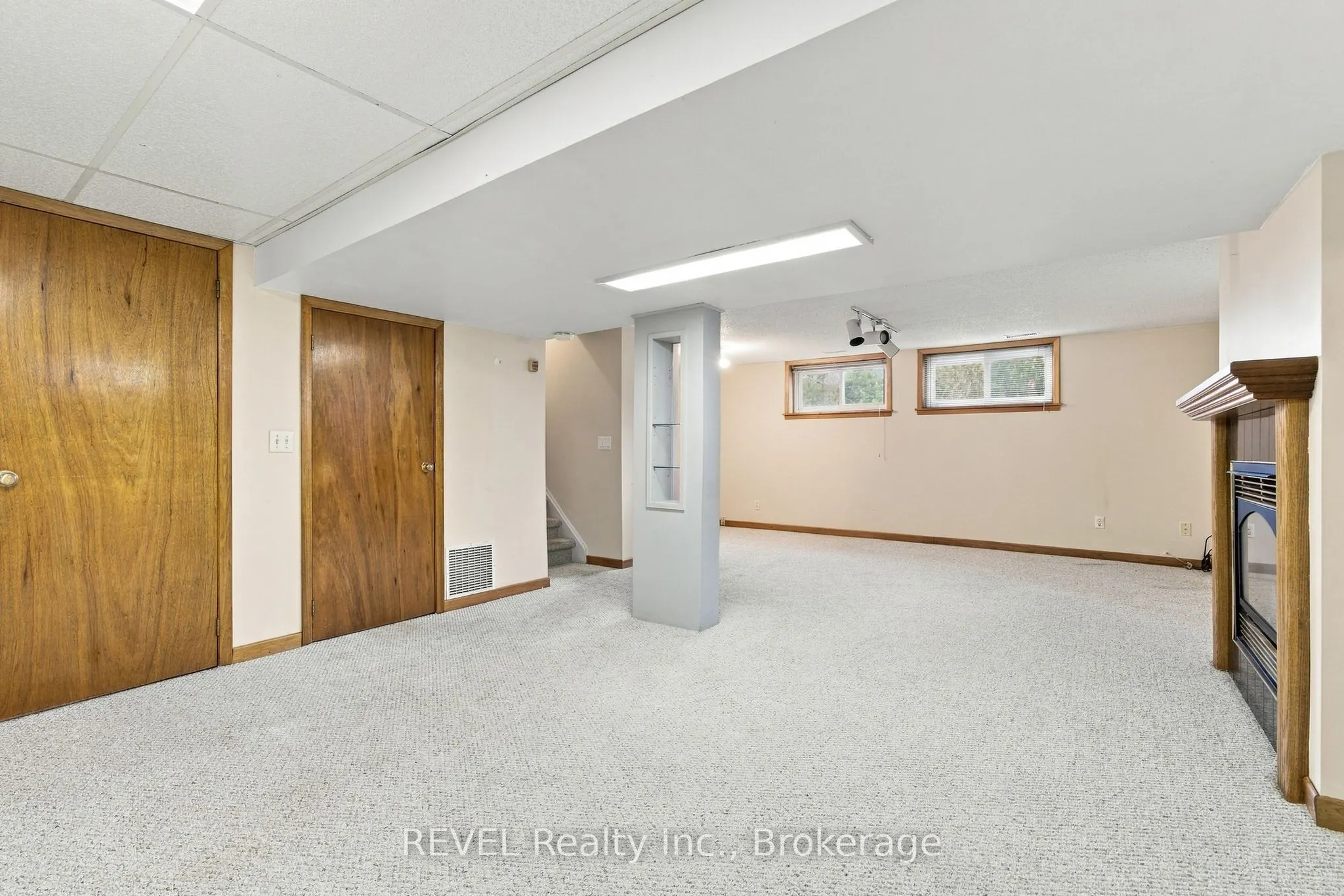 17527 Telephone Road