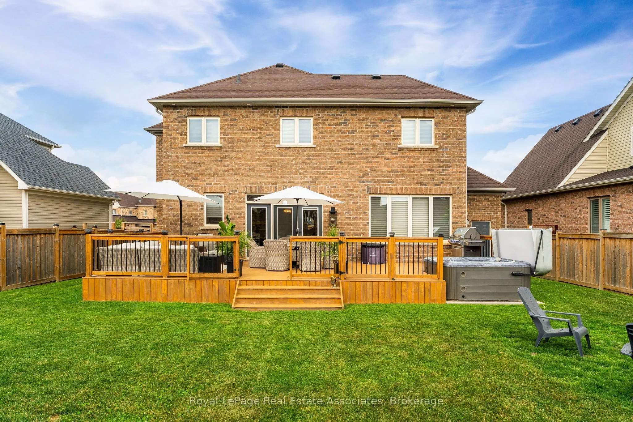 17 Mitchell Mitchell Crescent
