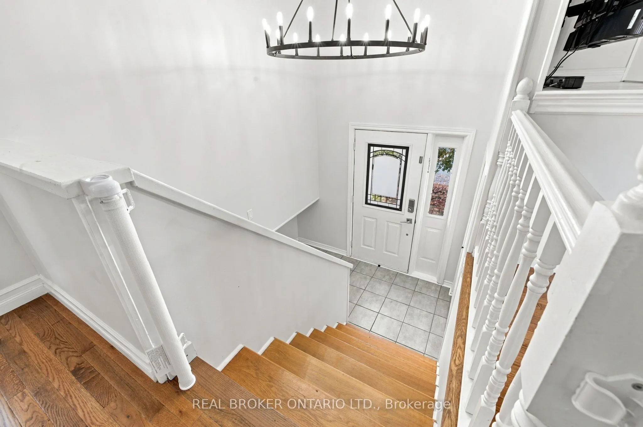 202 Santiago Street