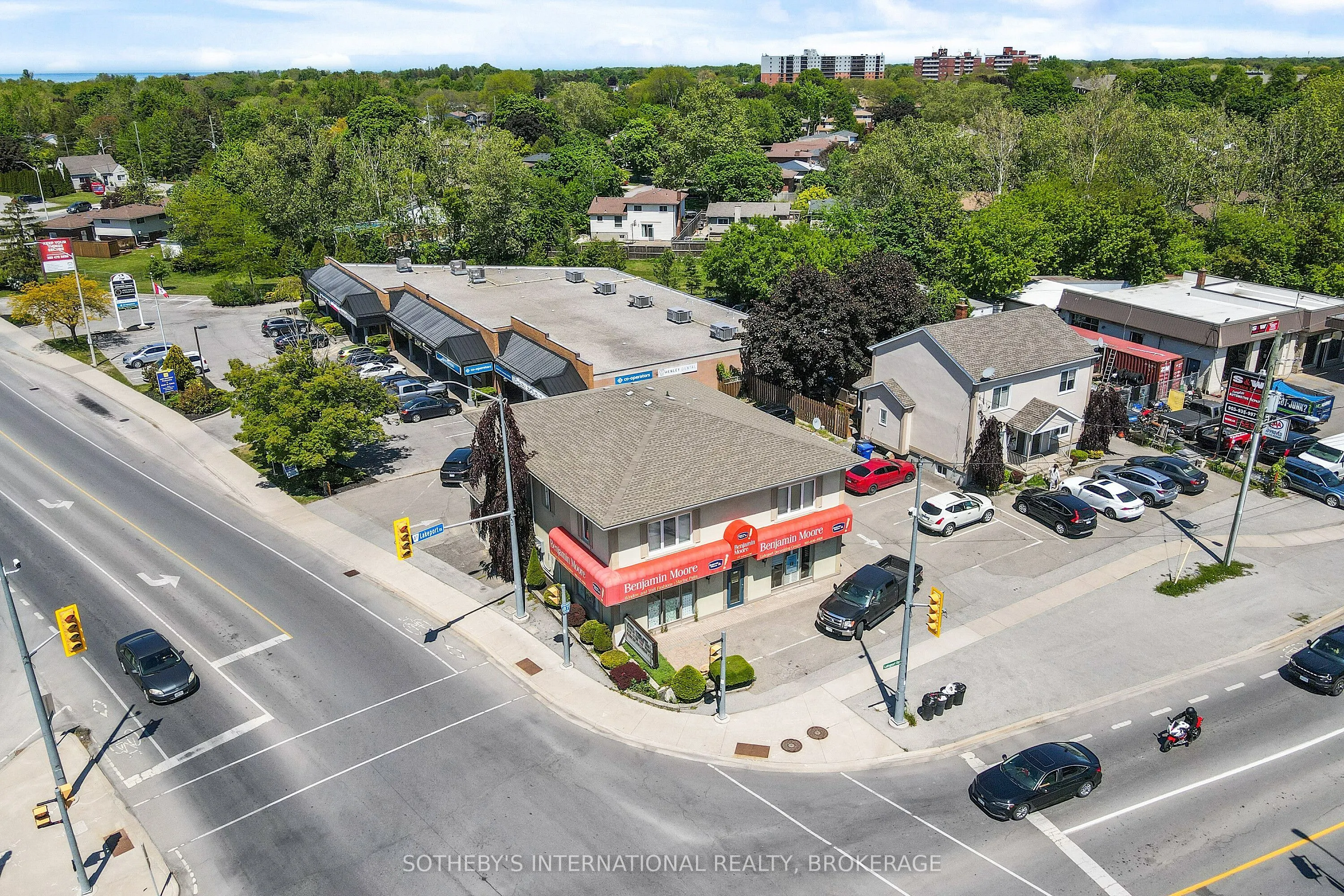 117 Lakeport Road