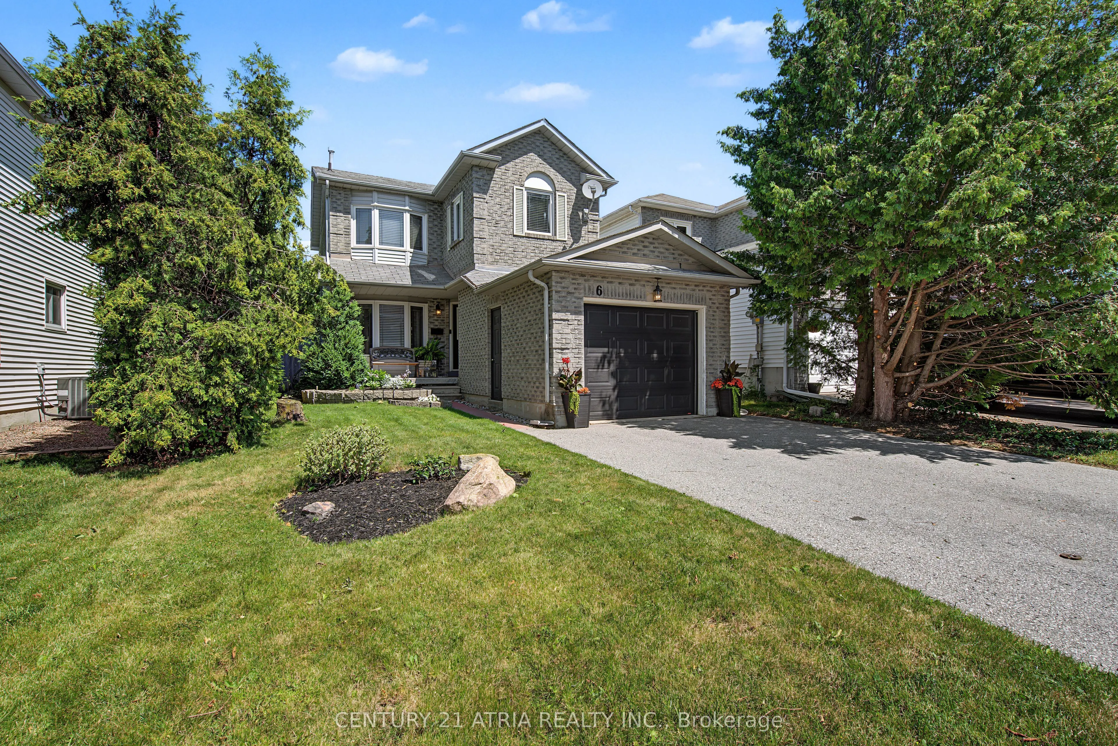 6 Burnham Boulevard