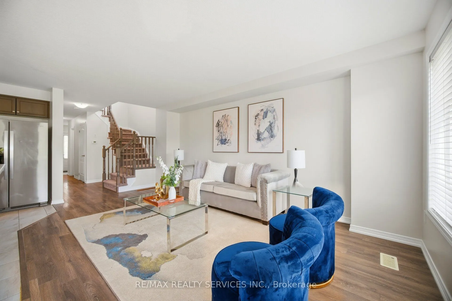 250 Esther Crescent