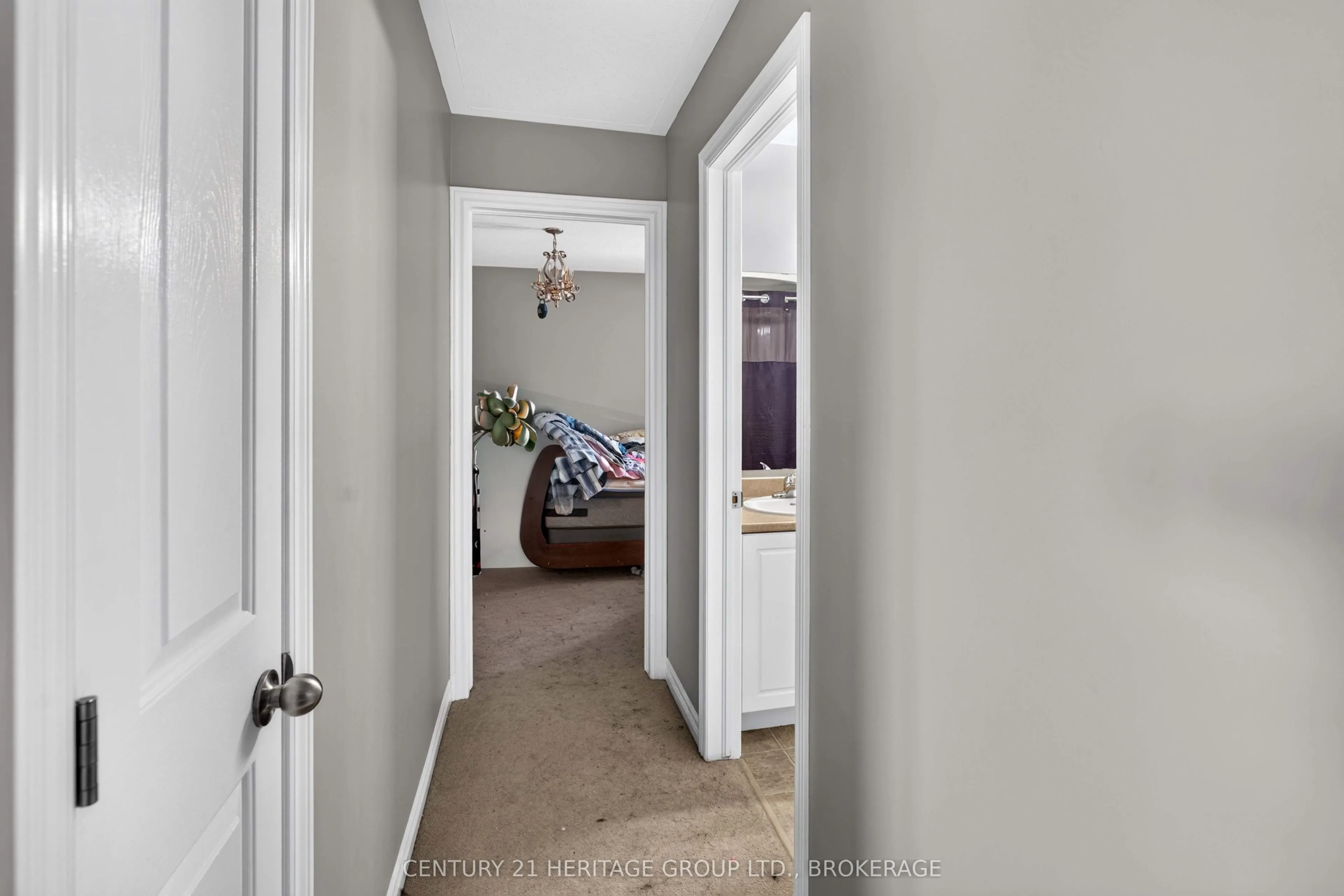 855 Lotus Avenue