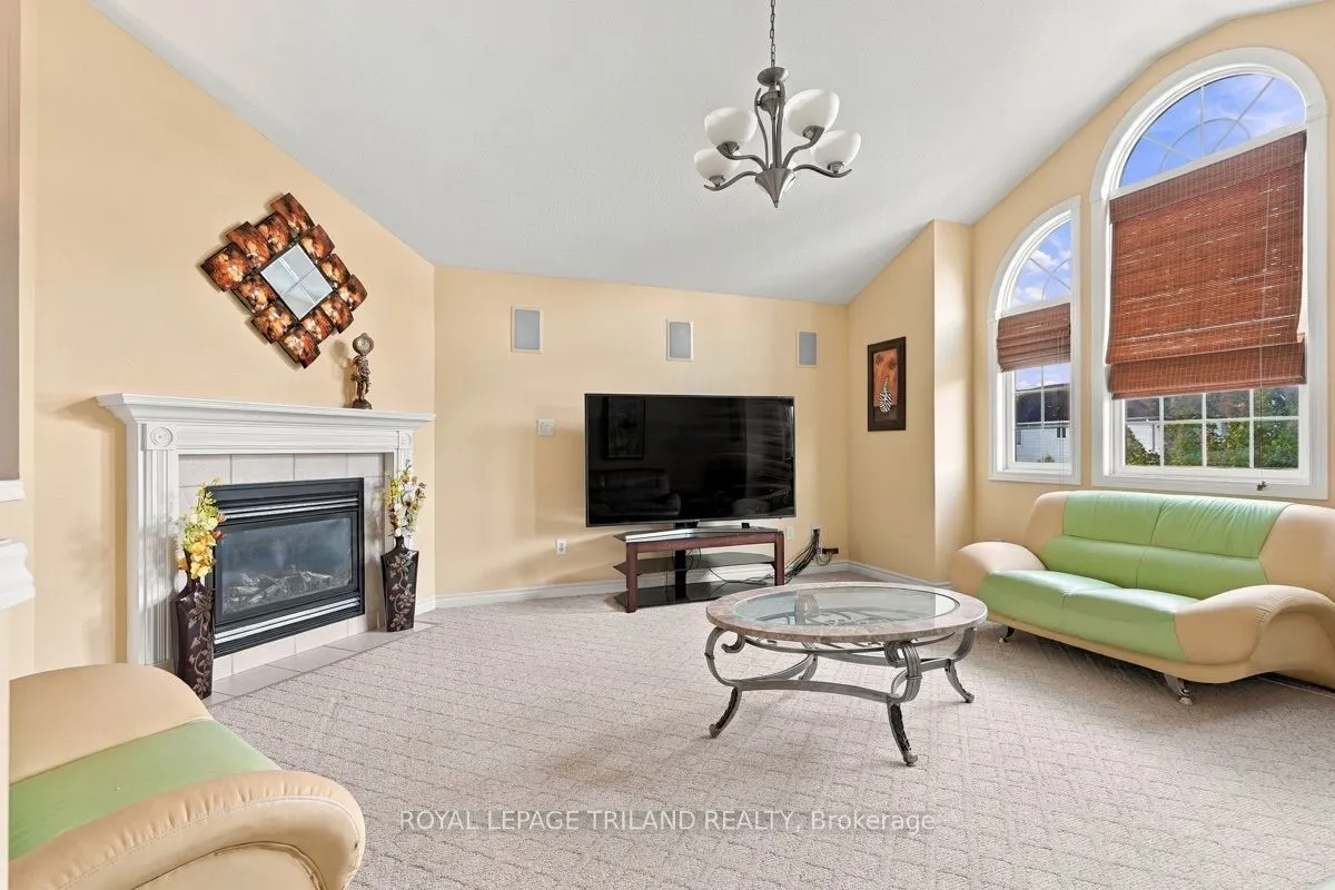 1426 Mickleborough Drive
