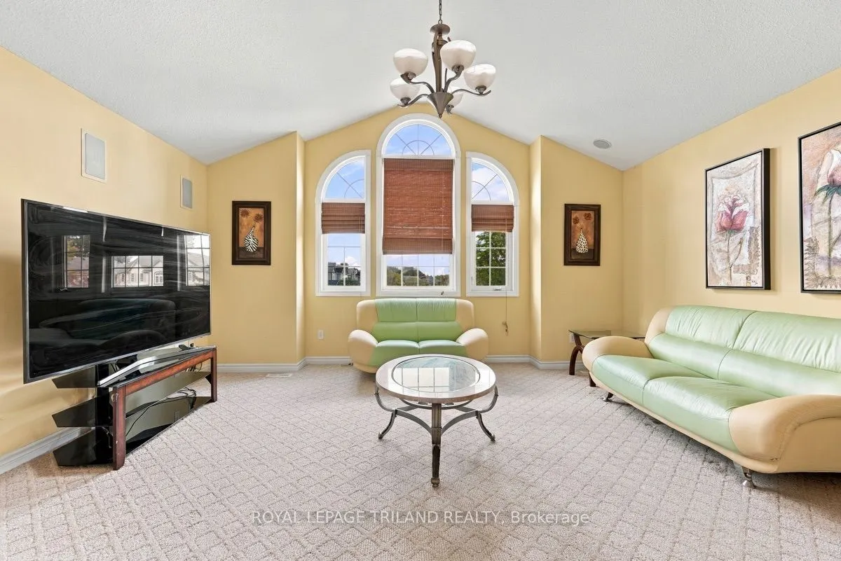 1426 Mickleborough Drive