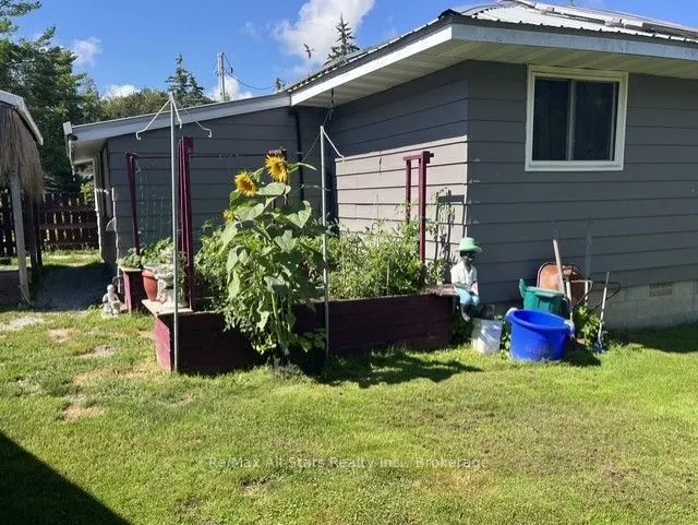 2 Alexander Avenue
