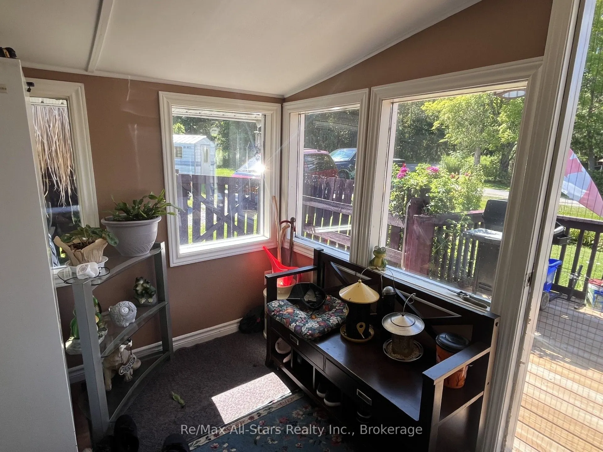 2 Alexander Avenue
