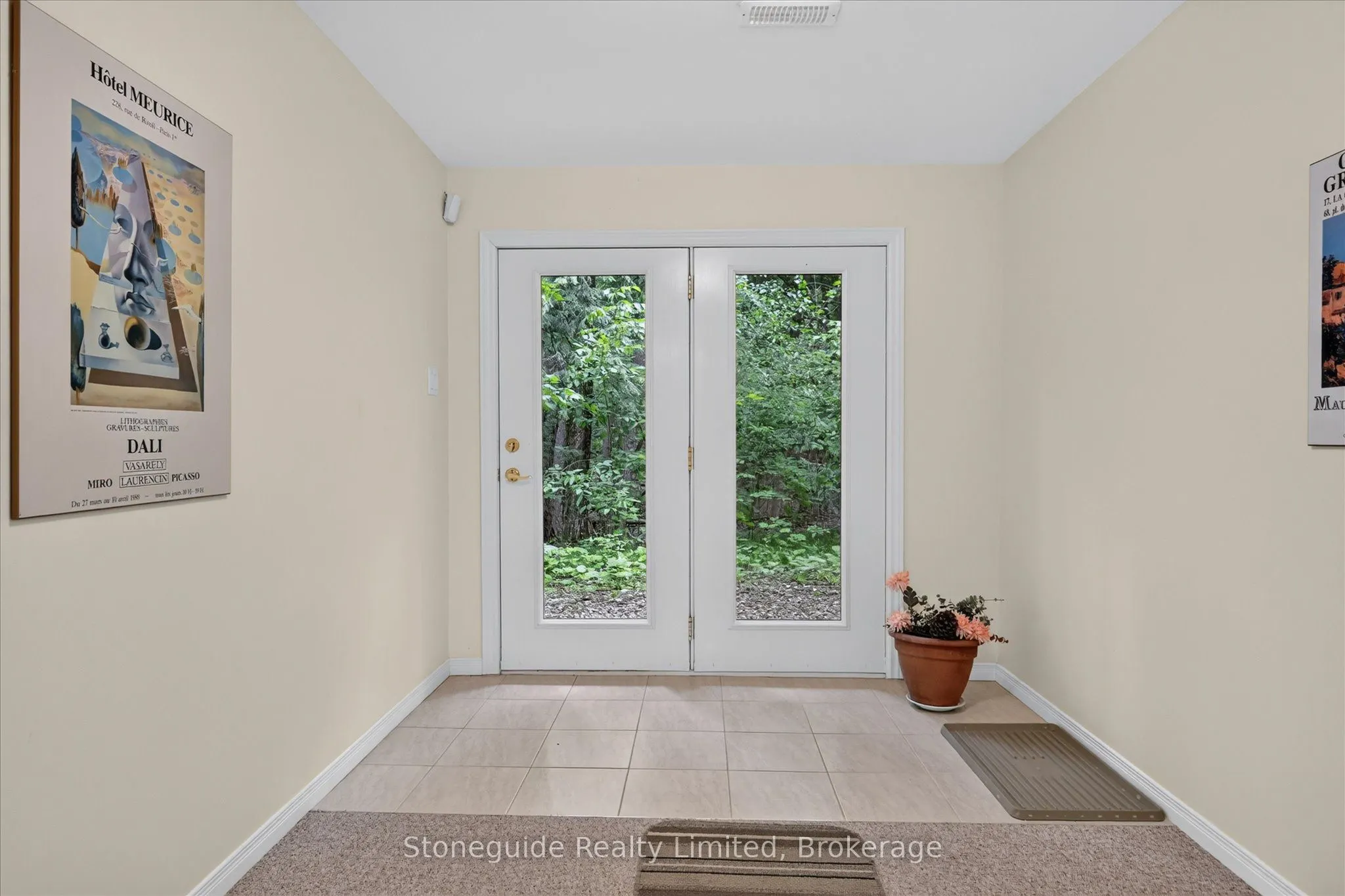 761 Cedarhurst Drive