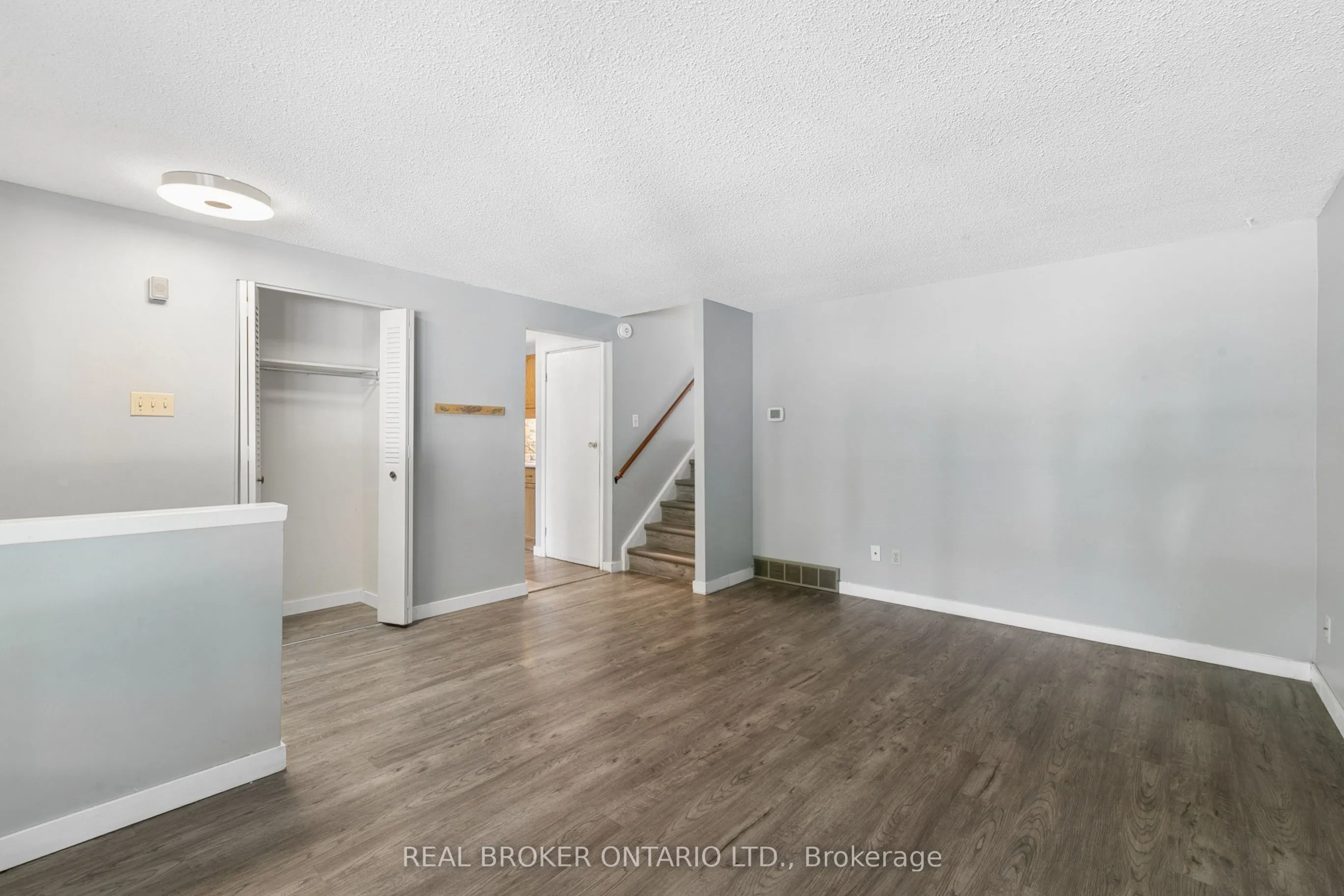 74 Helene Crescent