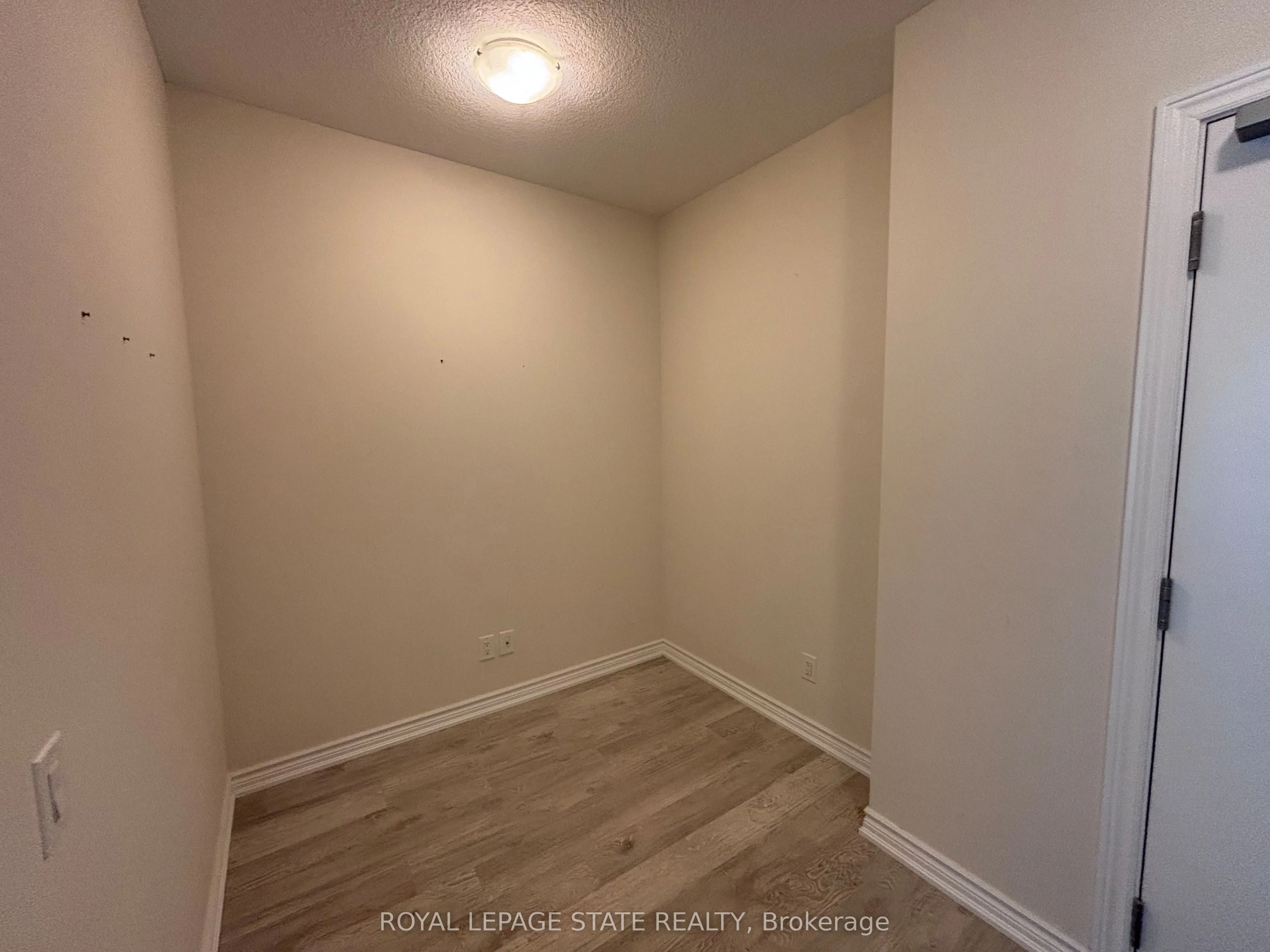 40 Esplanade Lane #309