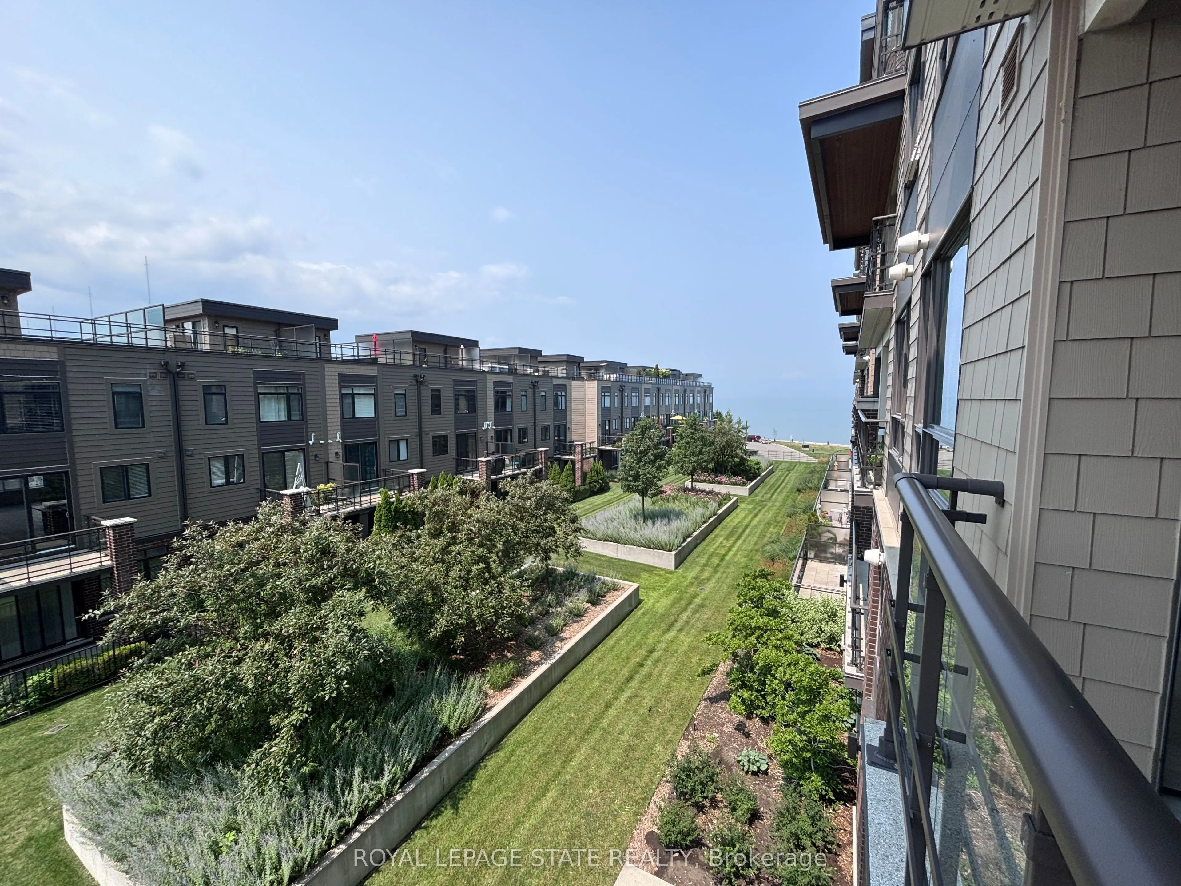 40 Esplanade Lane #309