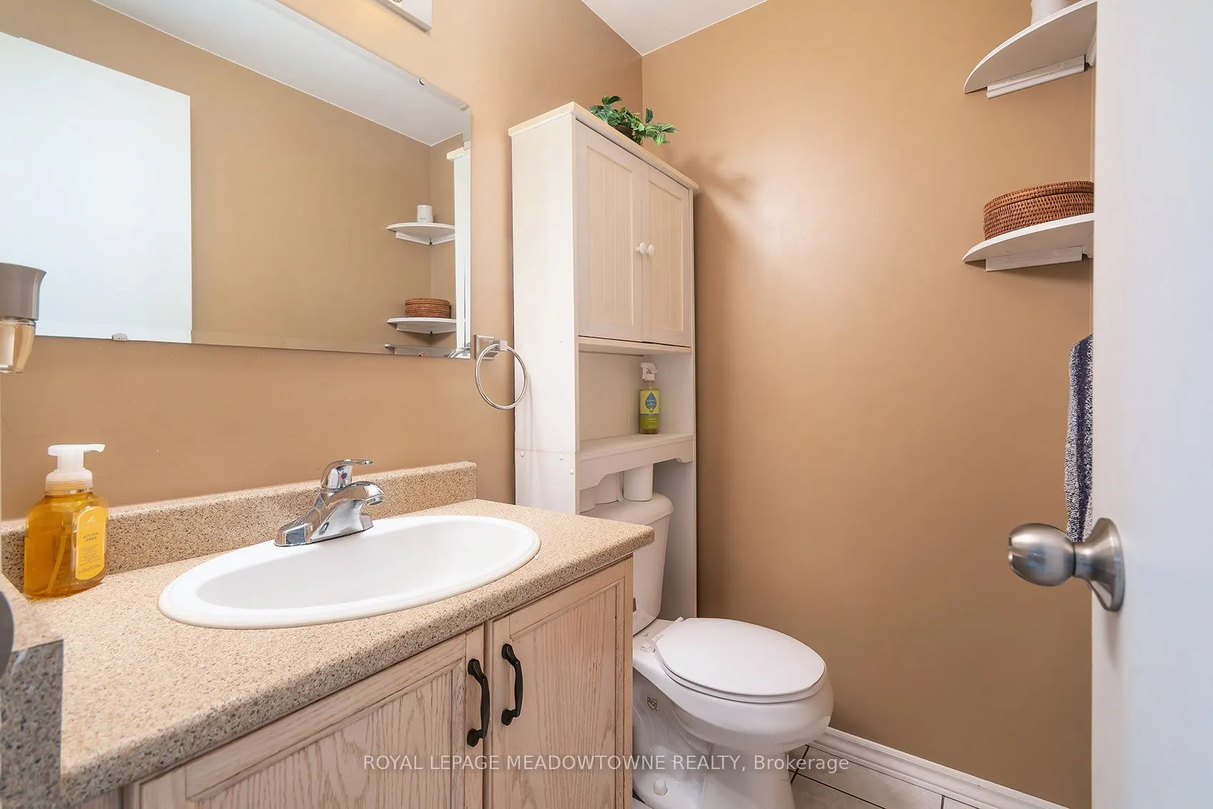 209 Elmira Road S