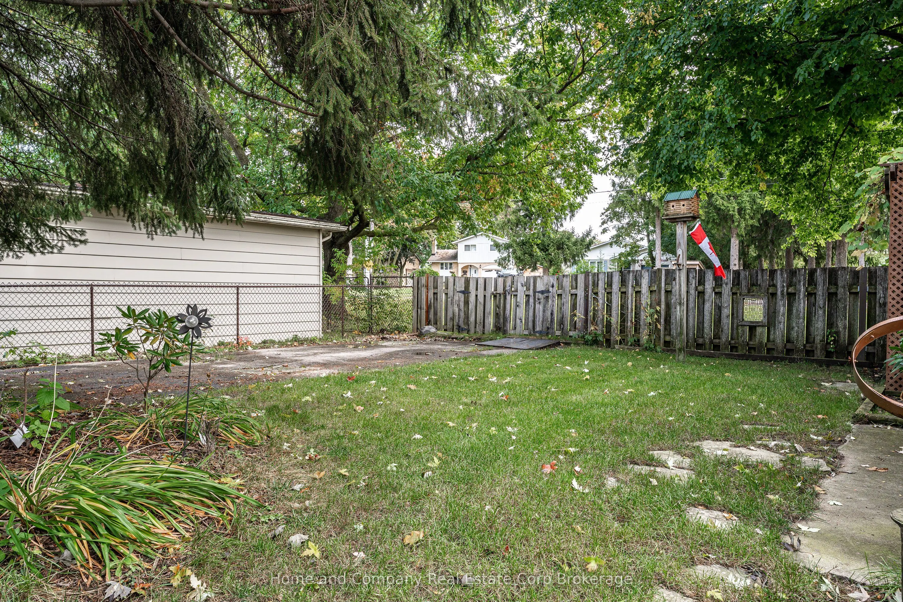 69 Nethercott Drive