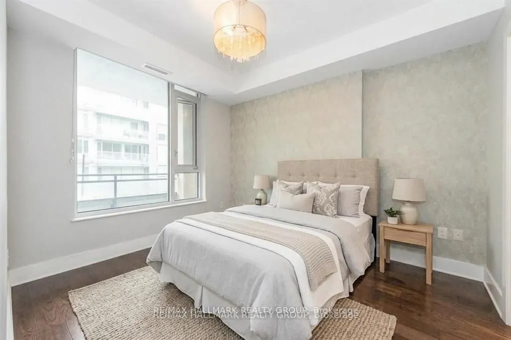 101 Richmond Road #319
