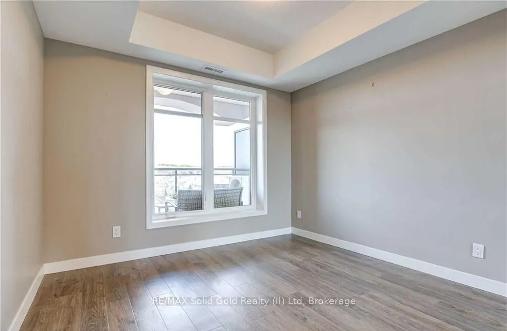 175 Commonwealth Street #401