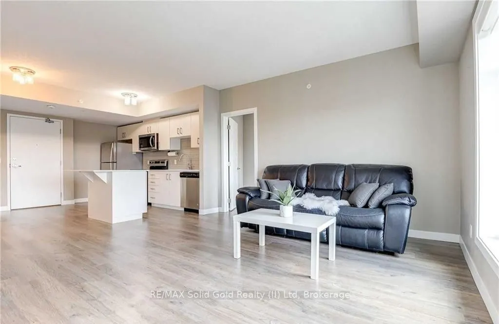 175 Commonwealth Street #401