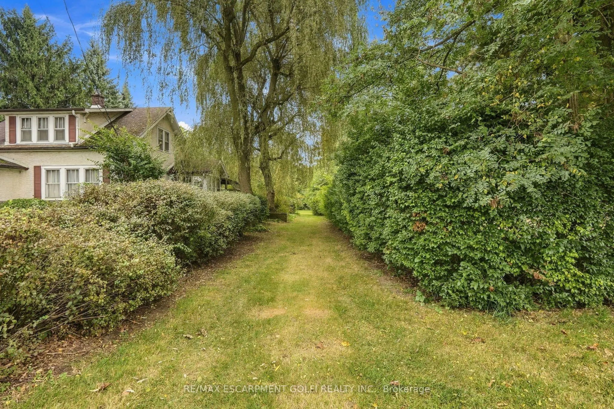 240 Canboro Road