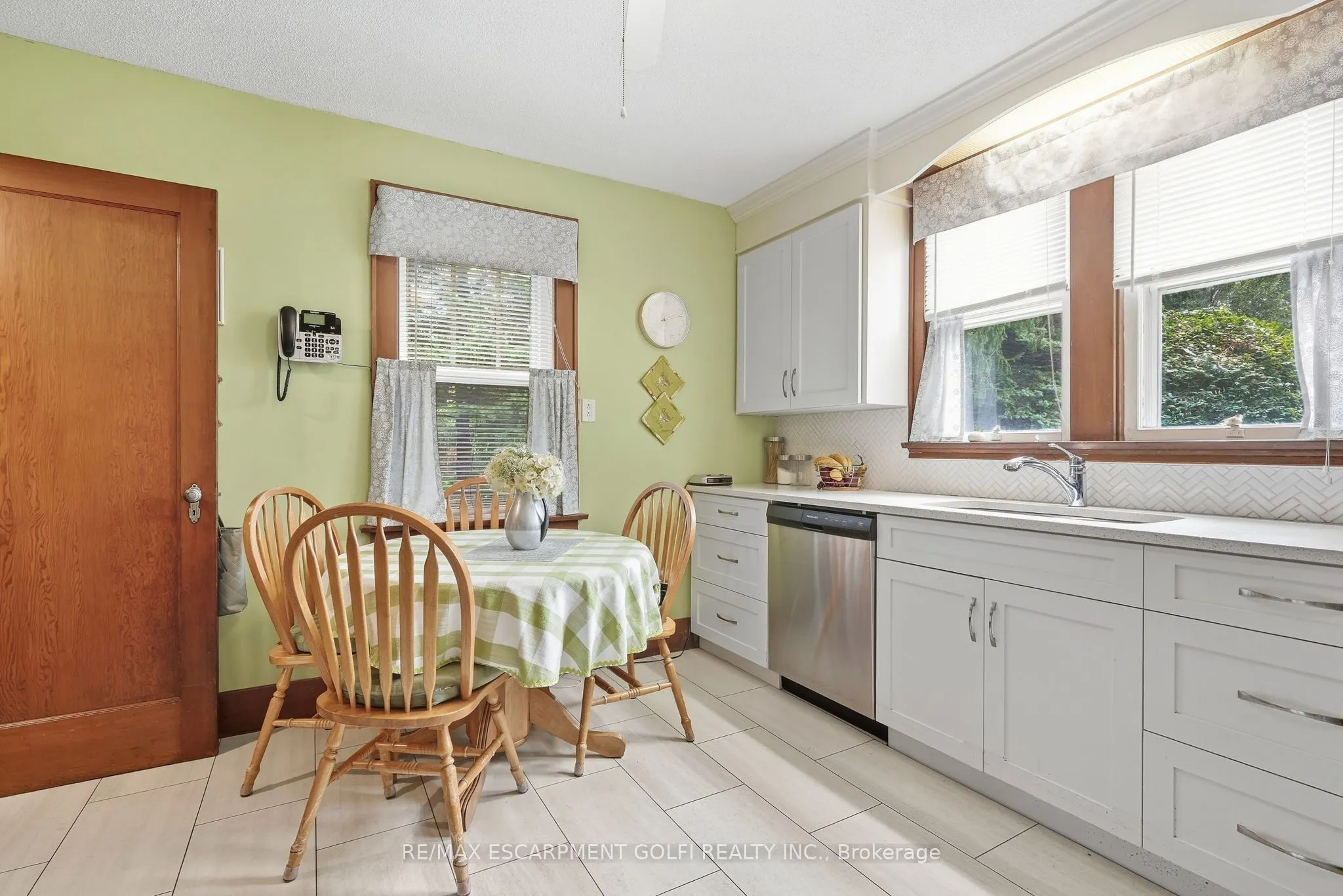 240 Canboro Road