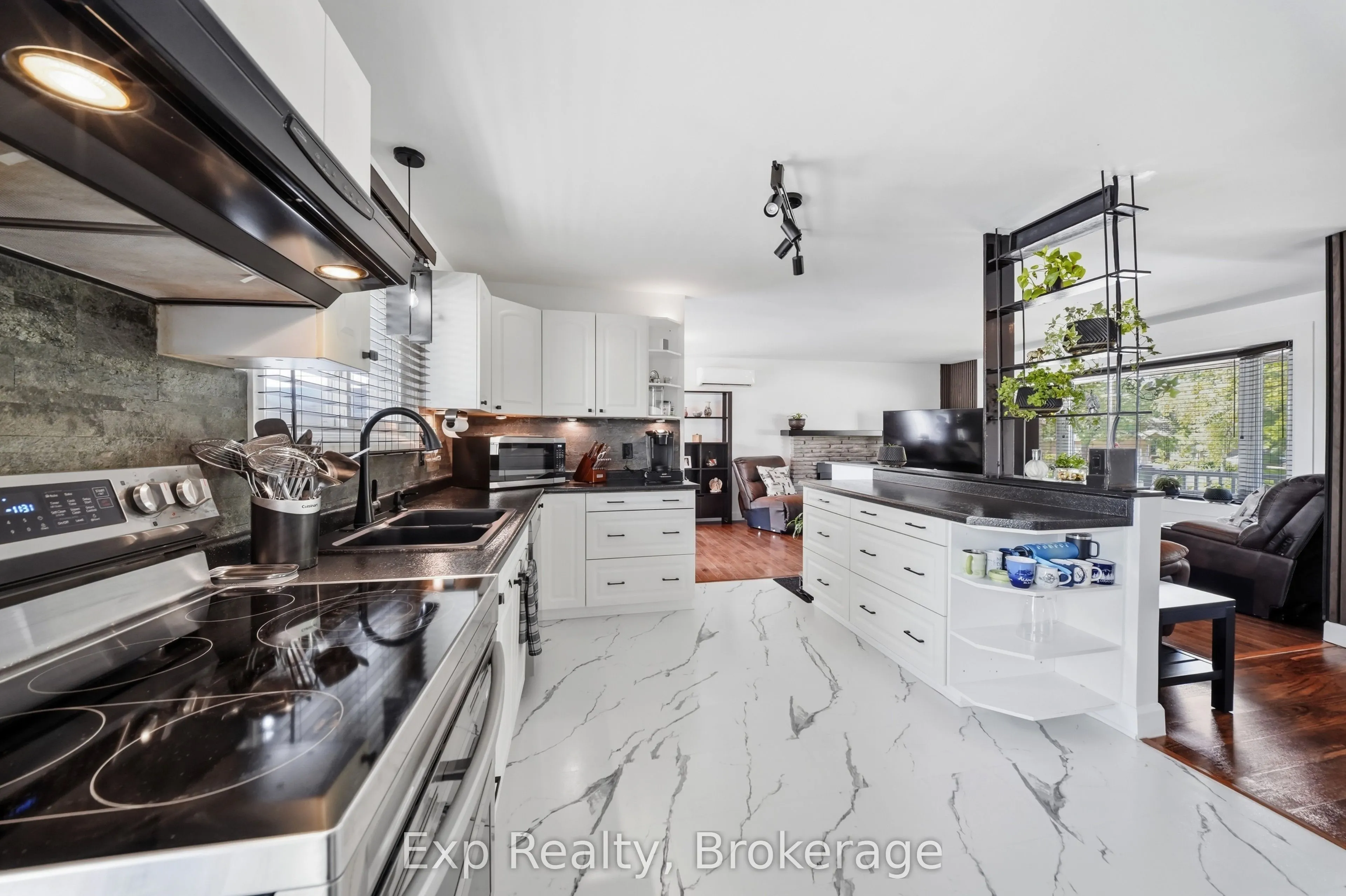 70 Tripp Boulevard