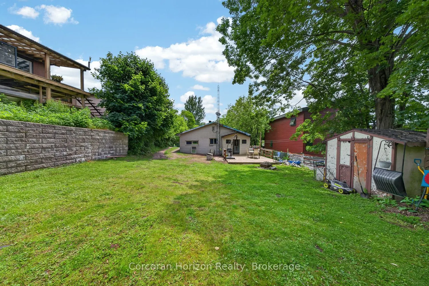 20 Parry Sound Road