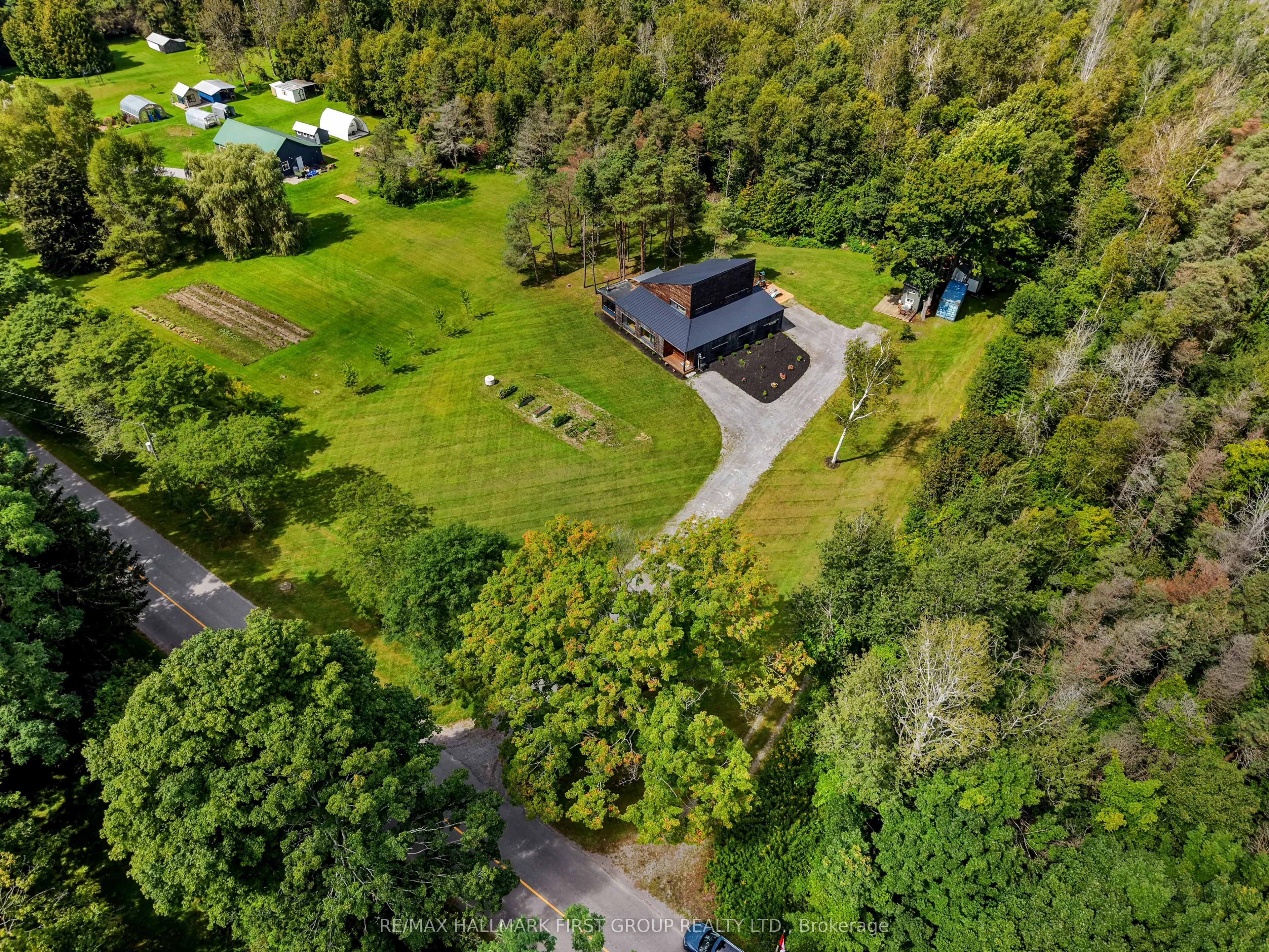 230 Lakeport Road