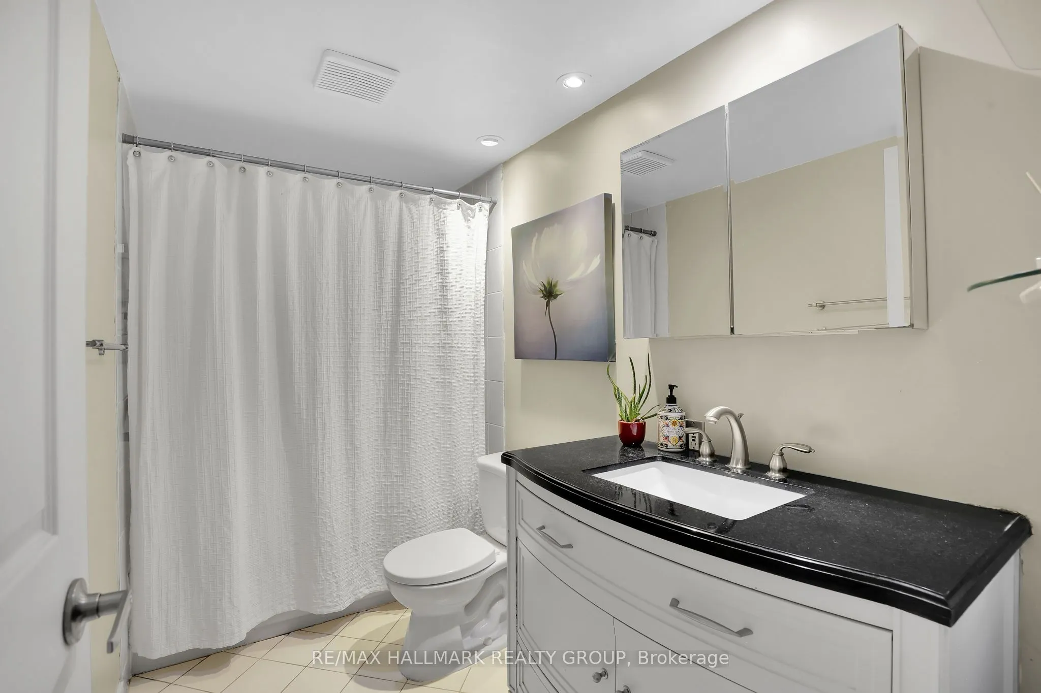 525 Hilson Avenue #6