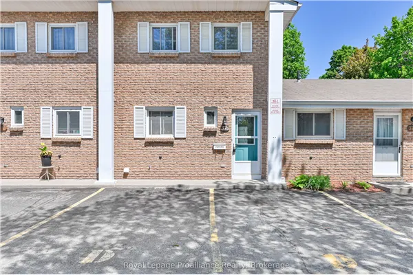 37 Young Street #D