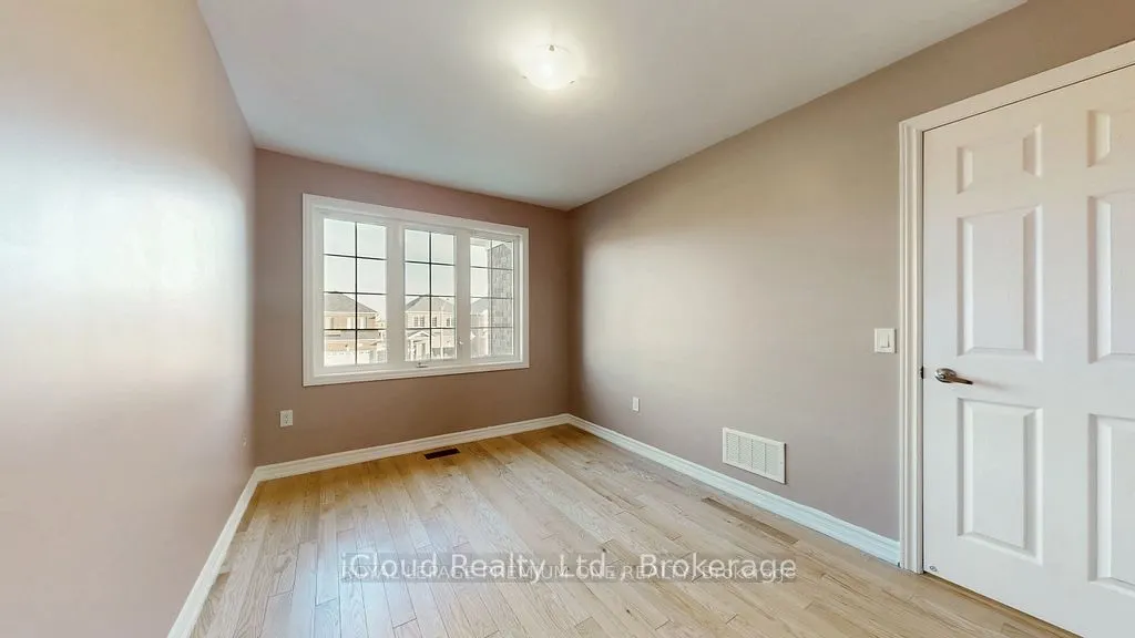 344 Ridley Crescent