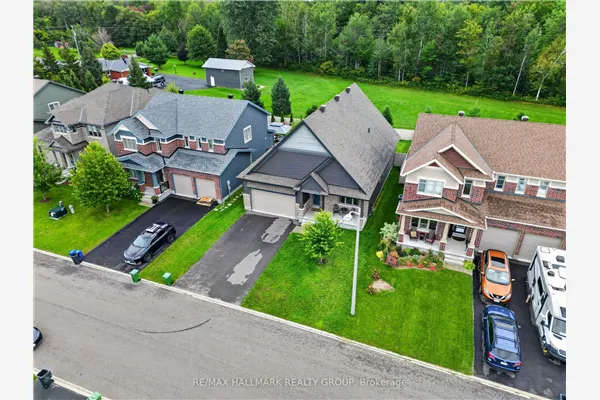 206 Pioneer Road