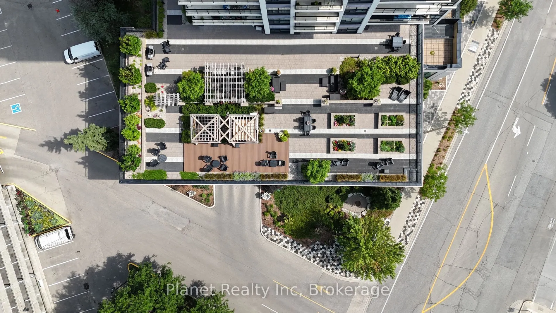 160 Macdonell Street #508