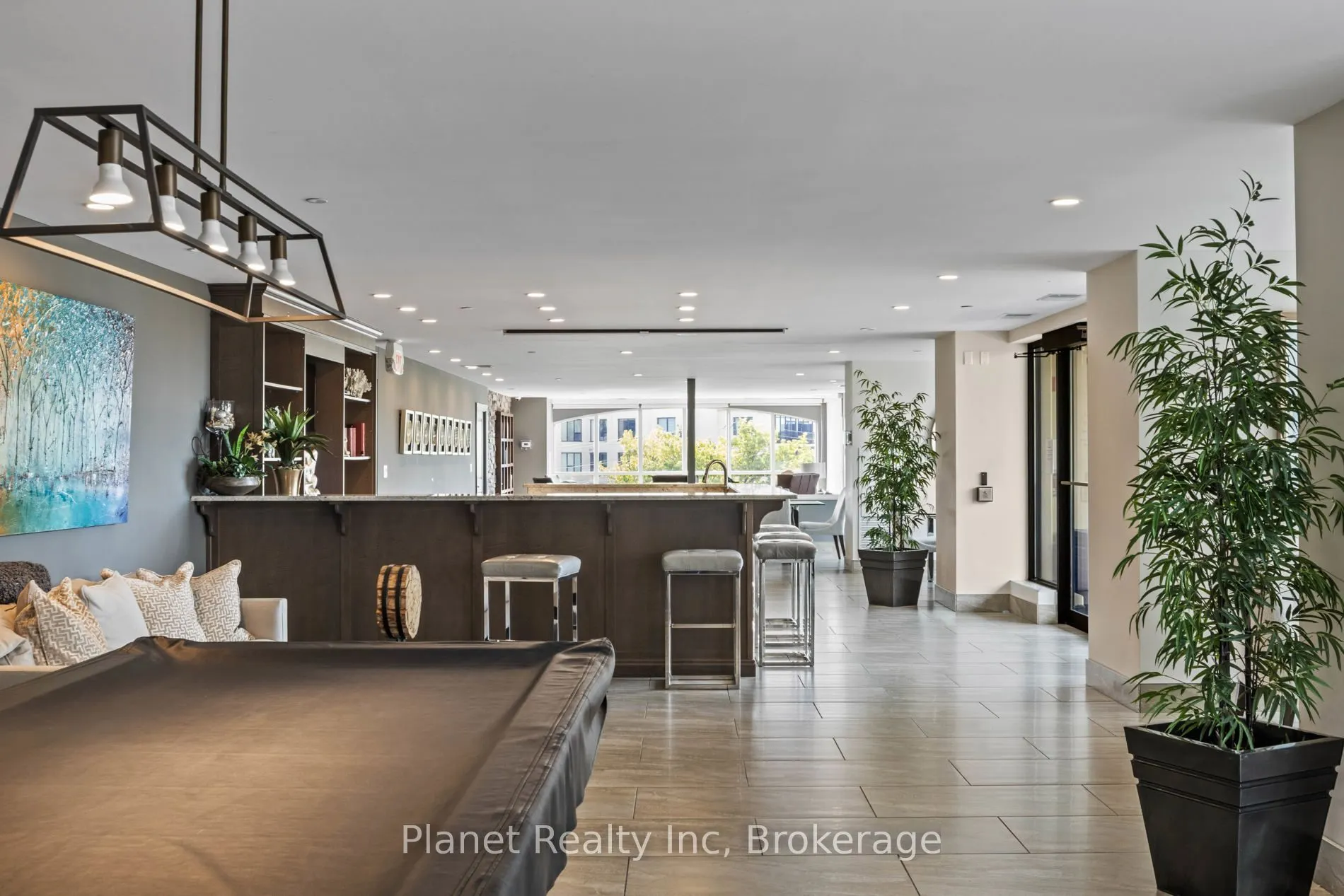 160 Macdonell Street #508