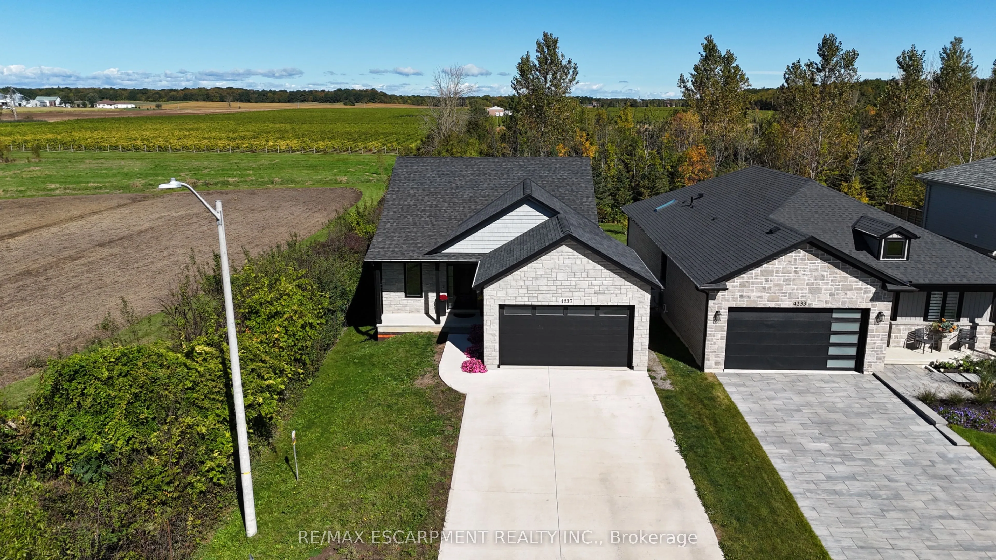 4237 Manson Lane