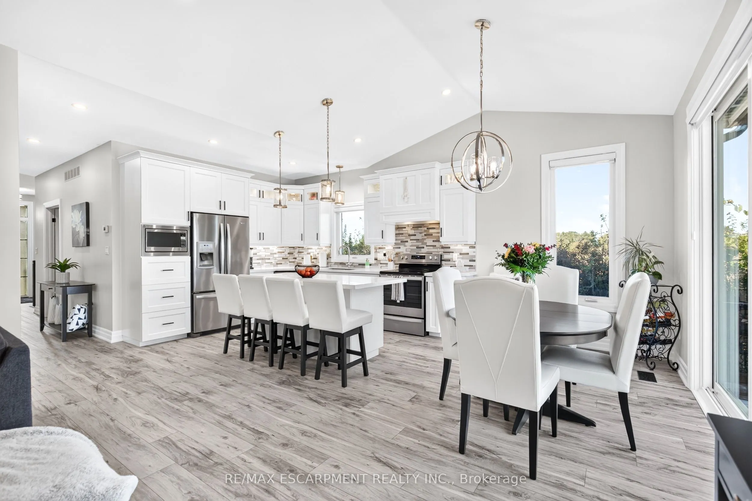 4237 Manson Lane