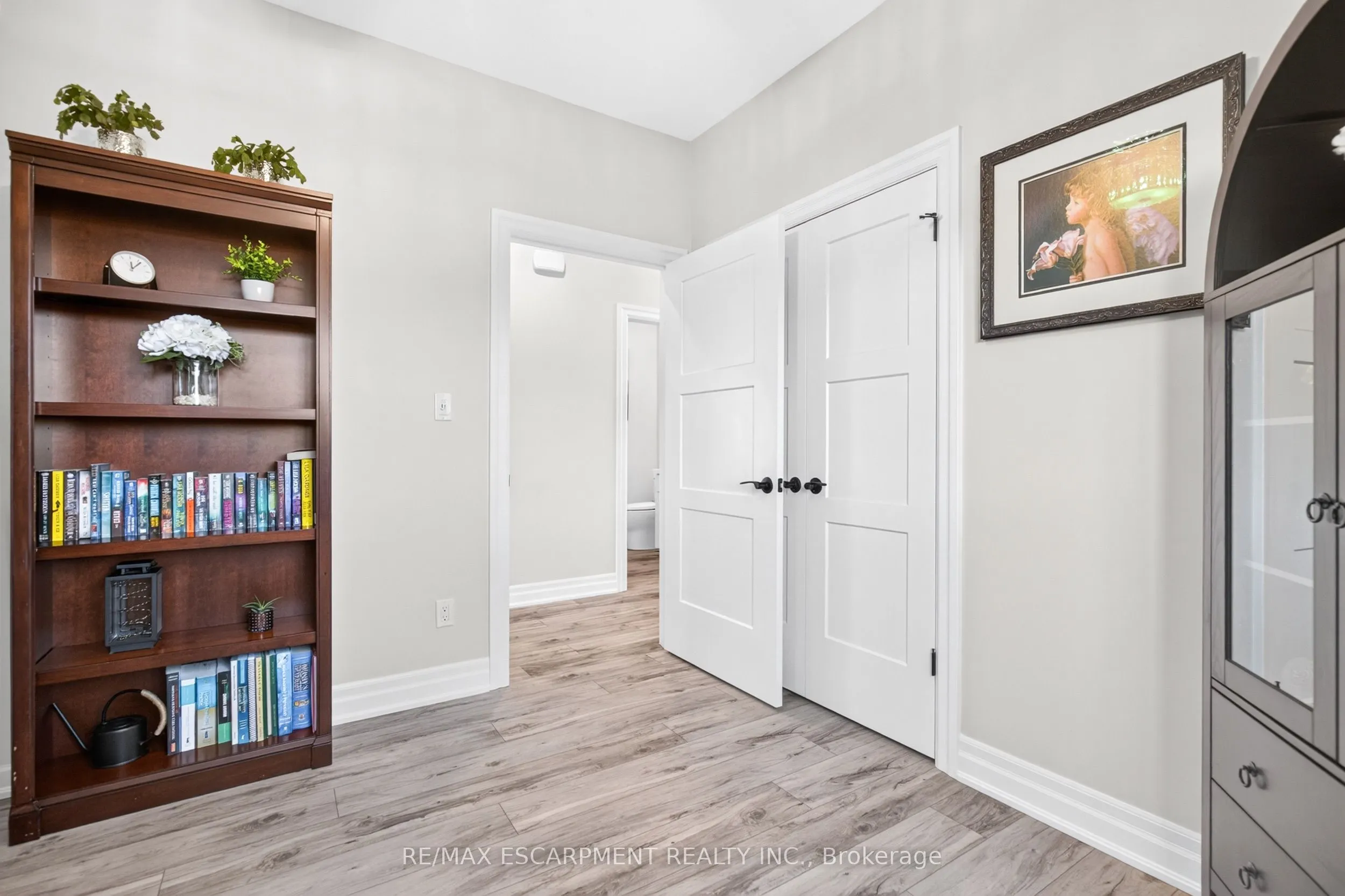 4237 Manson Lane