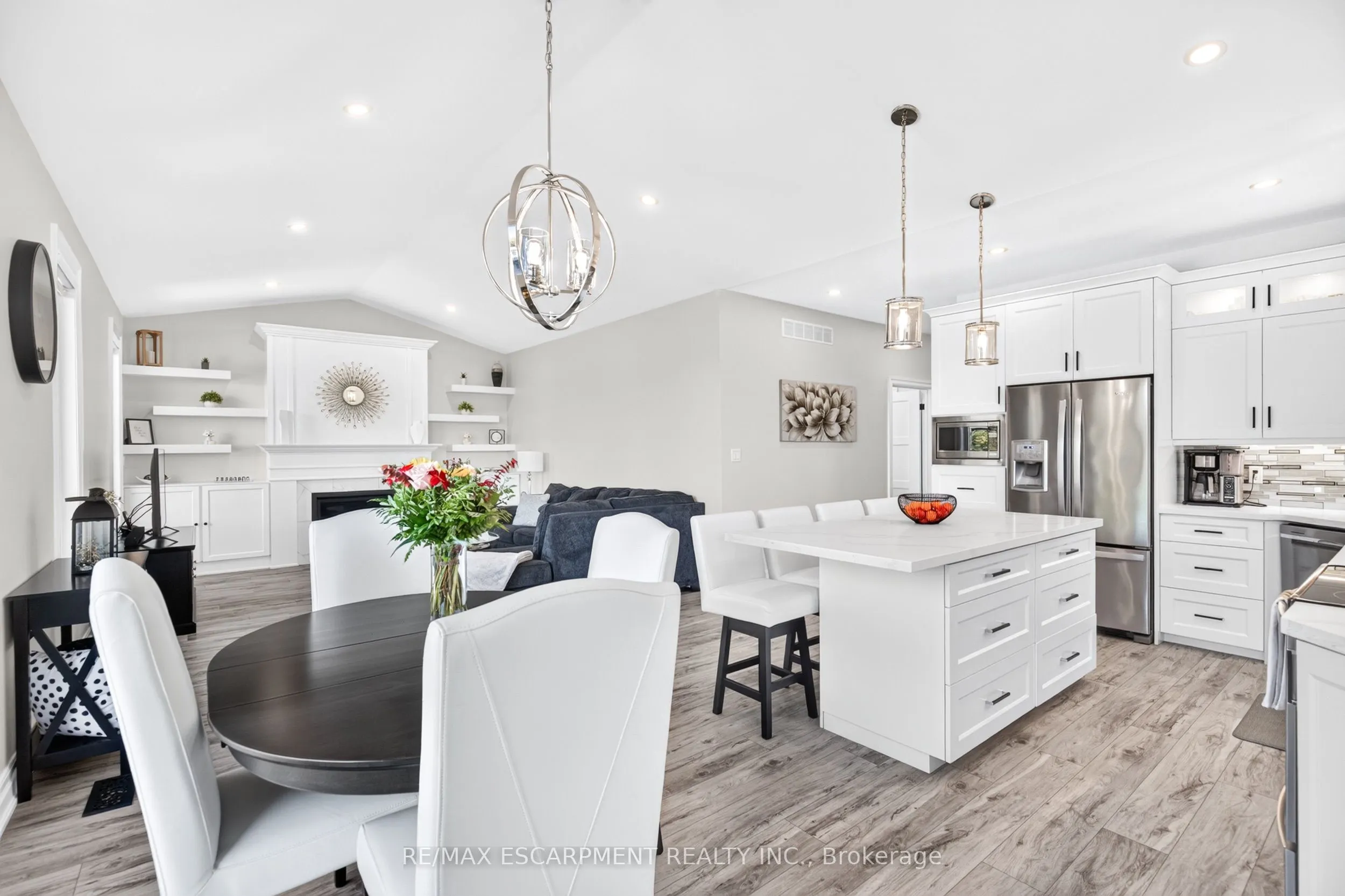 4237 Manson Lane