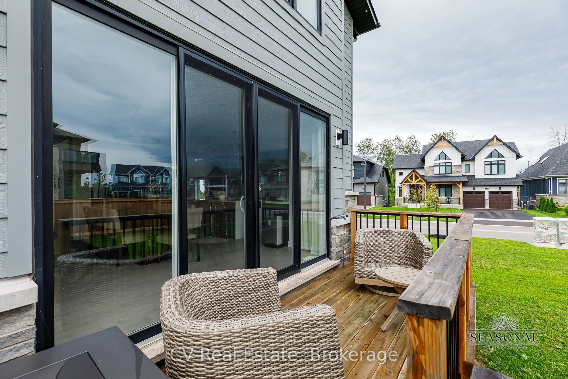 157 Springside Crescent