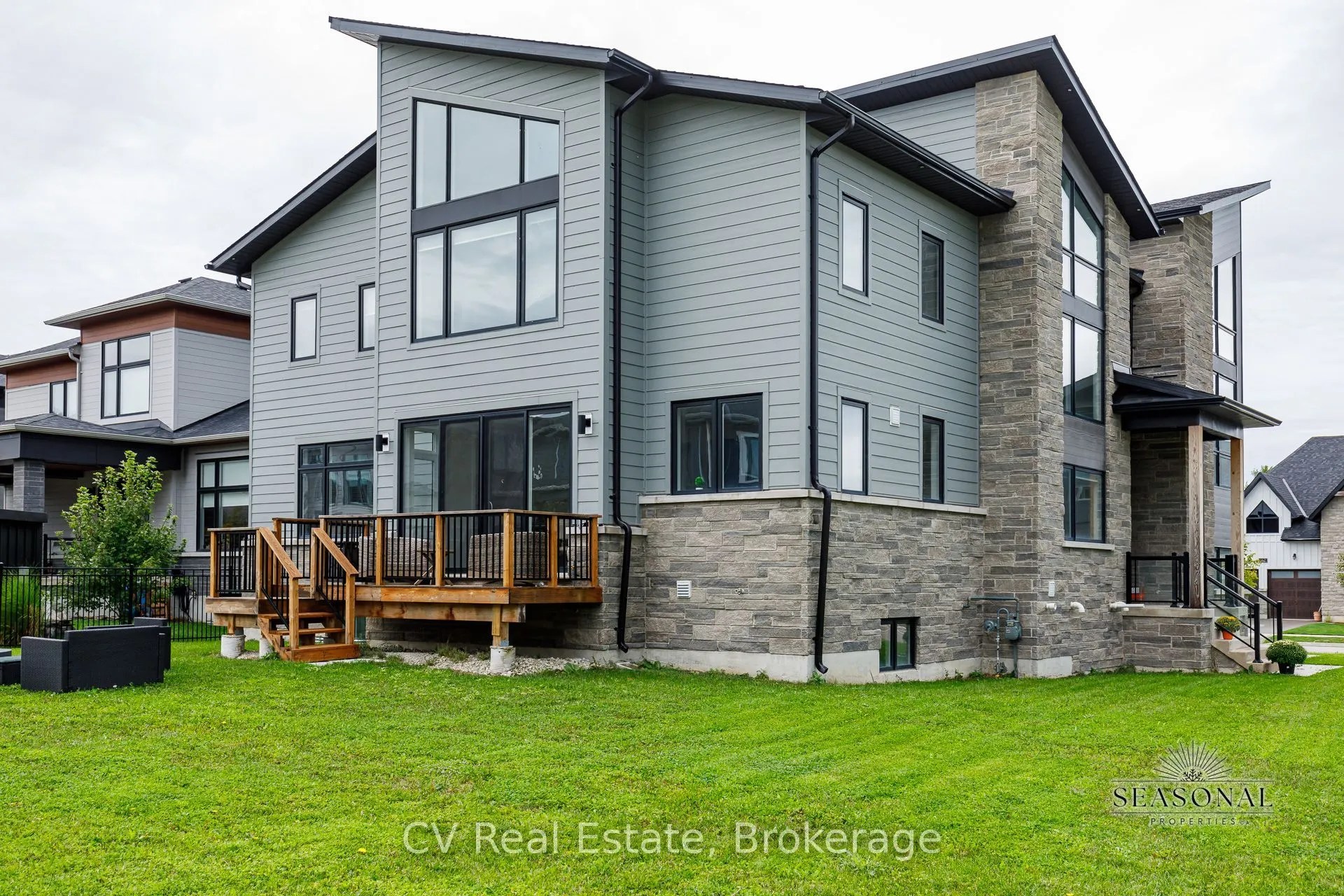 157 Springside Crescent