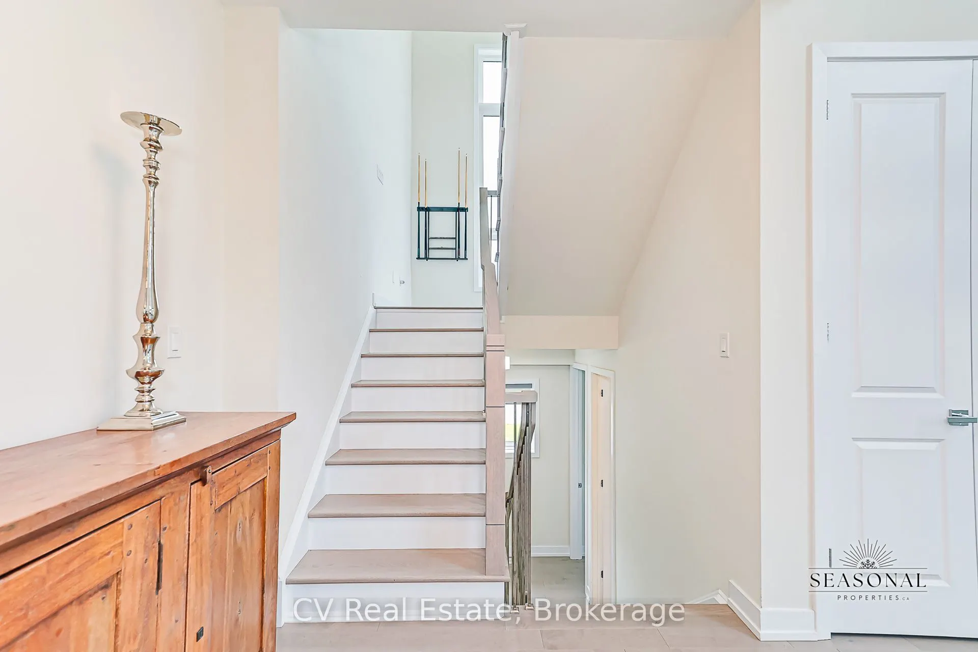 157 Springside Crescent