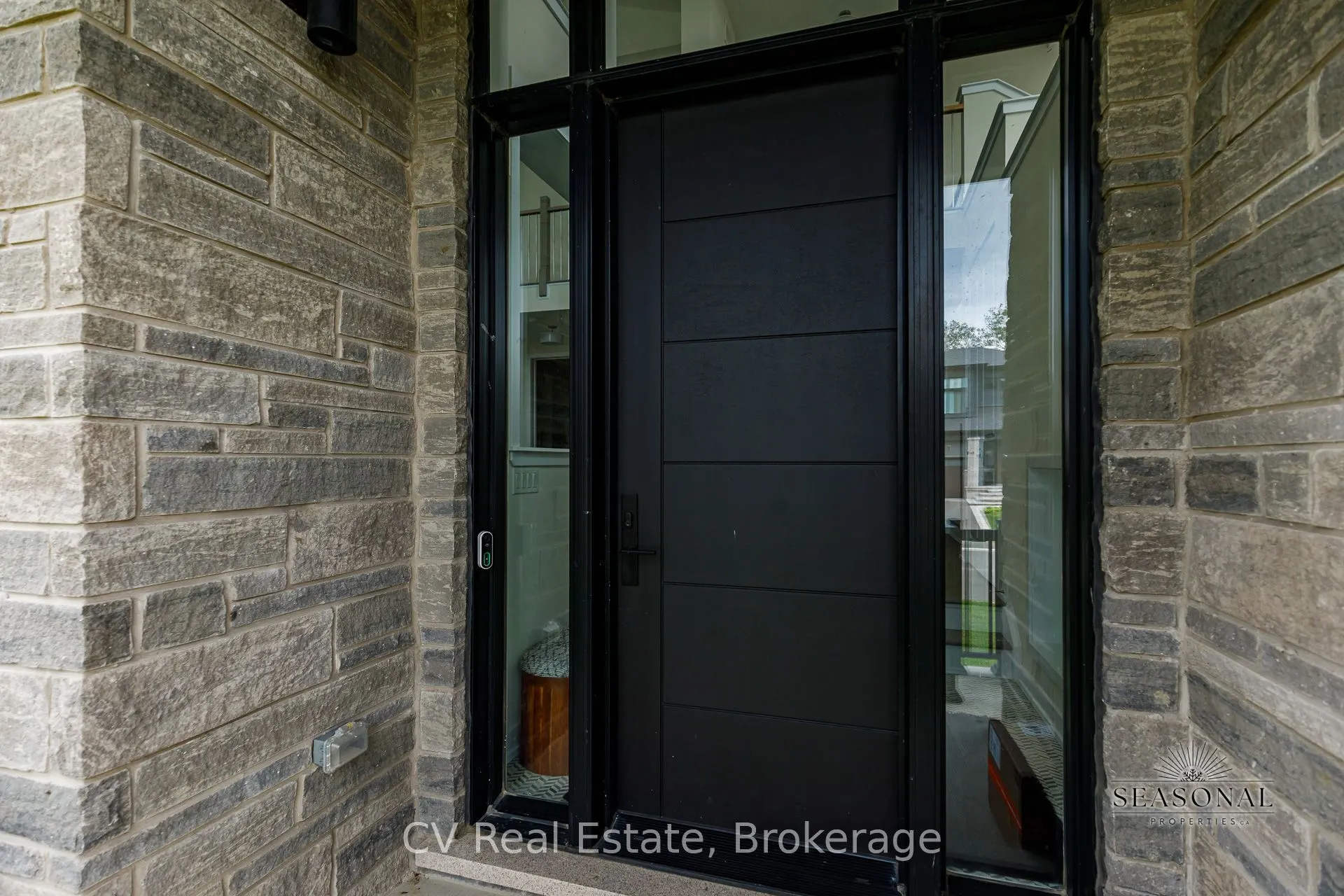157 Springside Crescent