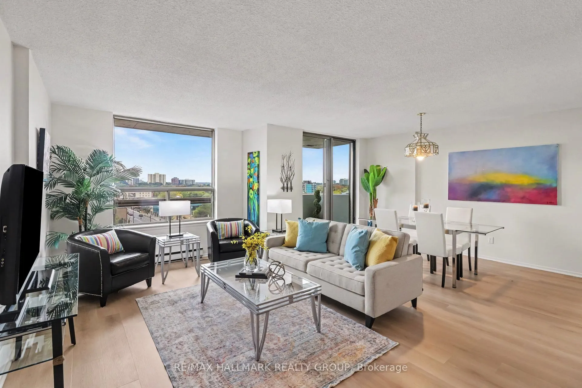 200 Lafontaine Avenue #902
