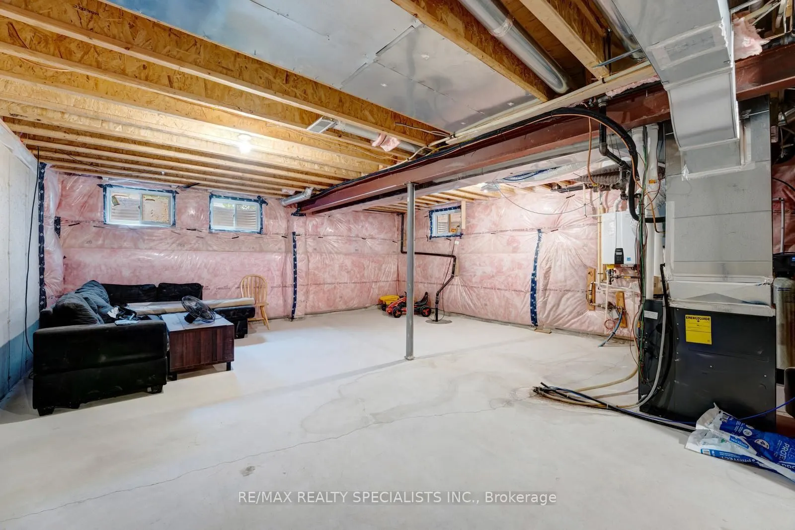 908 Sobeski Avenue