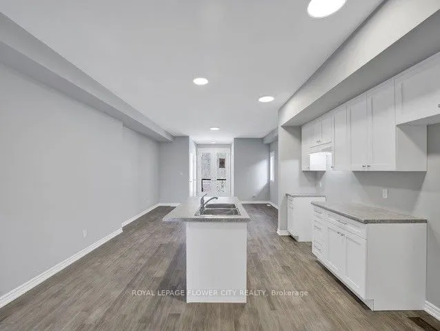 59 Superior Street