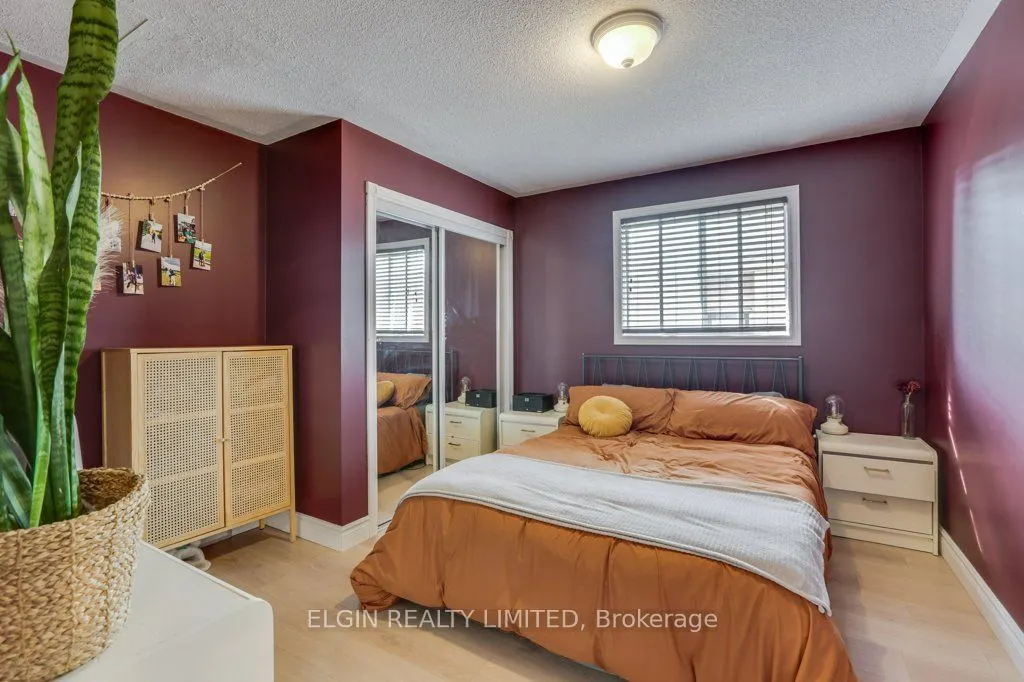 27 Carrie Crescent